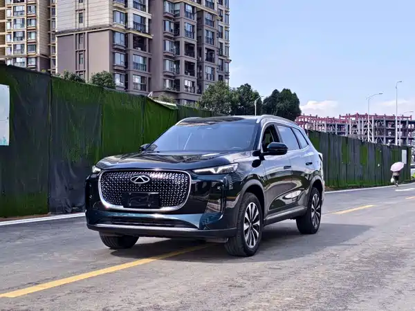 Chery Tiggo 8 PLUS 2025
