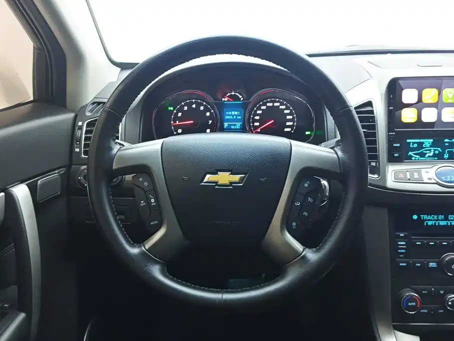 Chevrolet Captiva 2017 — фото 15