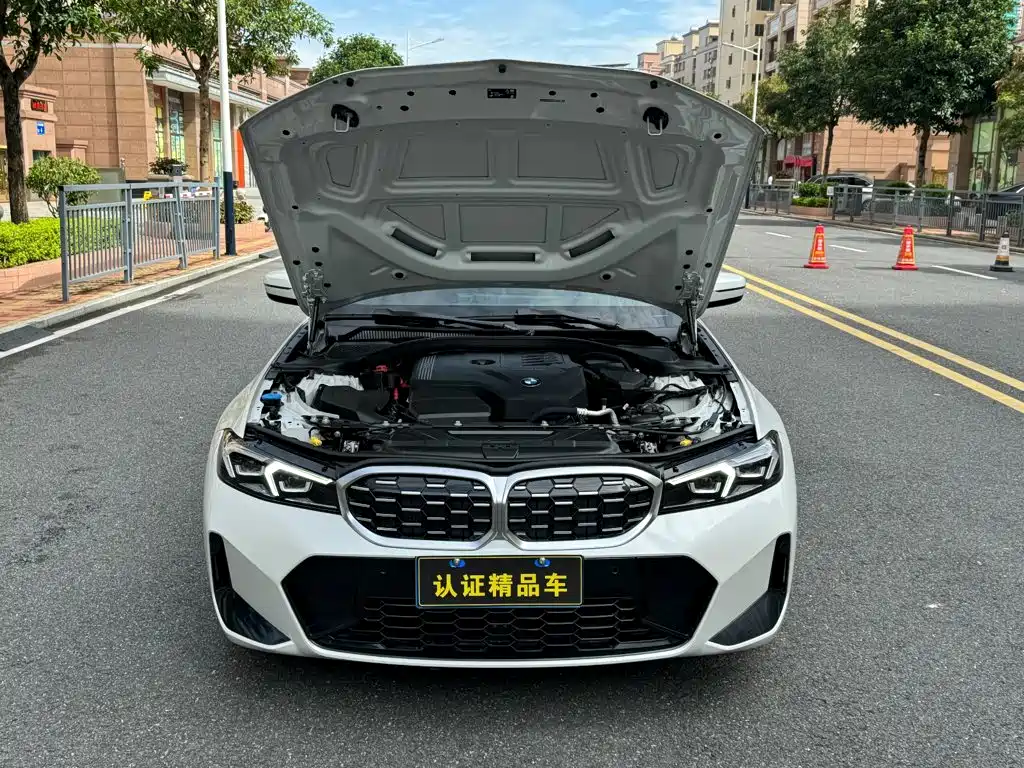 BMW 3 Series 2024