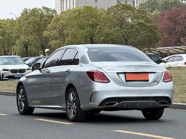 Mercedes-Benz C-Class 2018