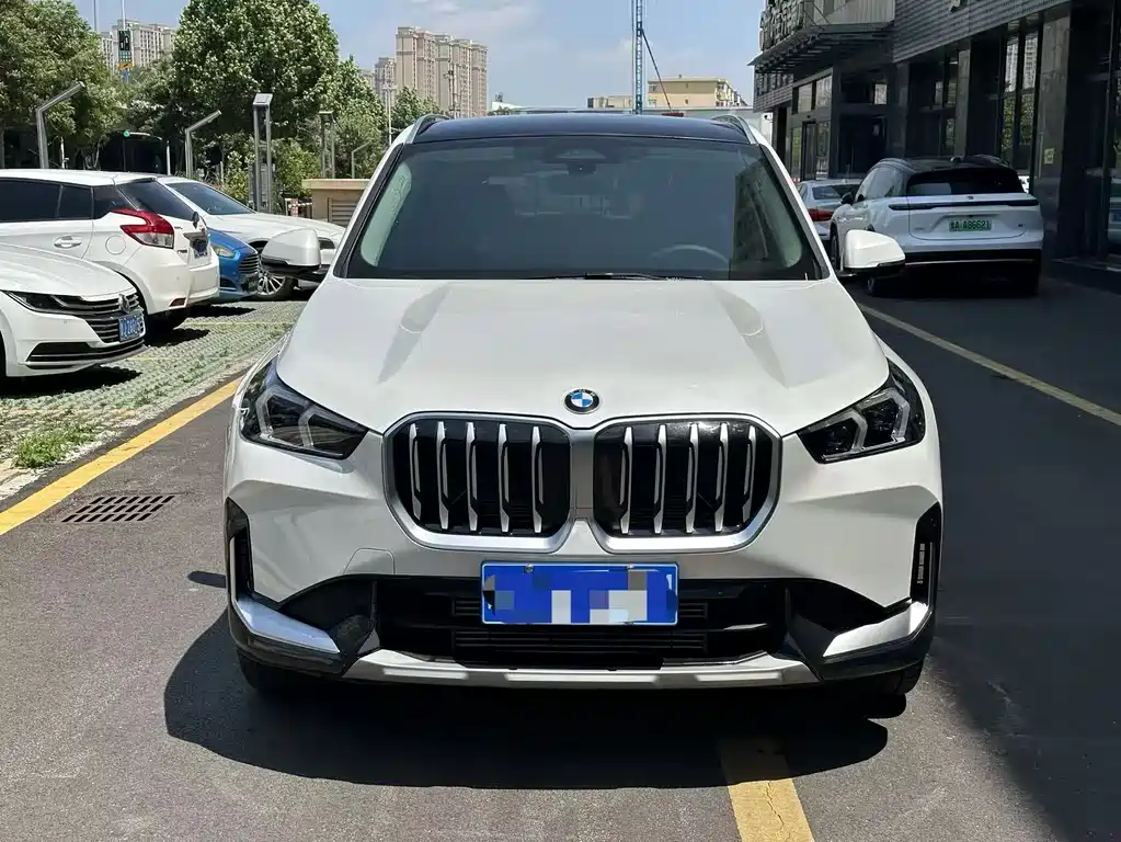 BMW X1 2025 — фото 2