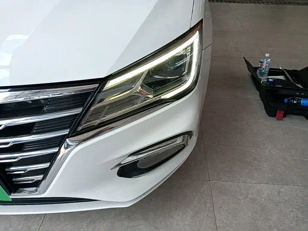 Roewe i5 2018 — фото 18