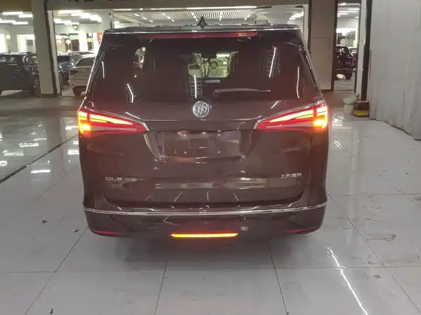 Buick GL8 2018