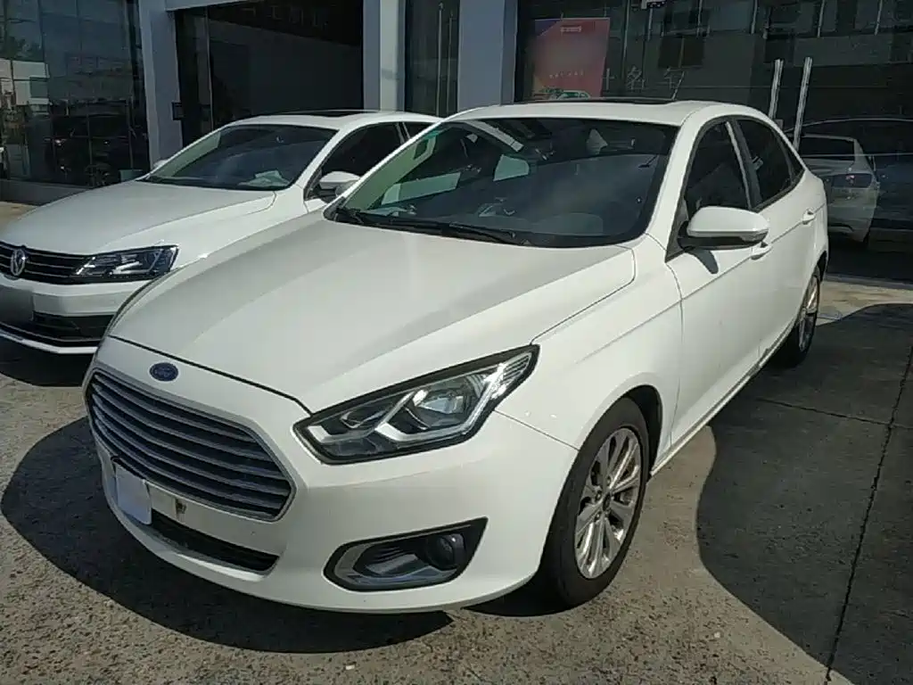 Ford Forrest 2016