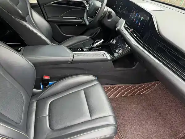 Bestune B70 2021