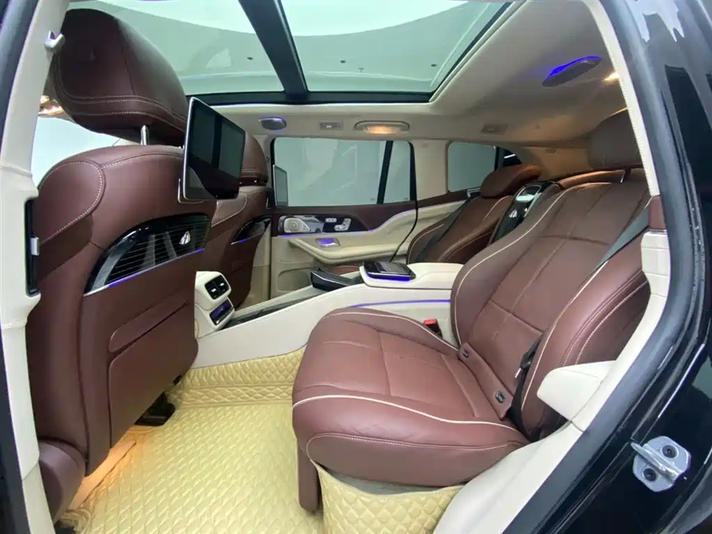Mercedes-Benz GLS 2023 — фото 19