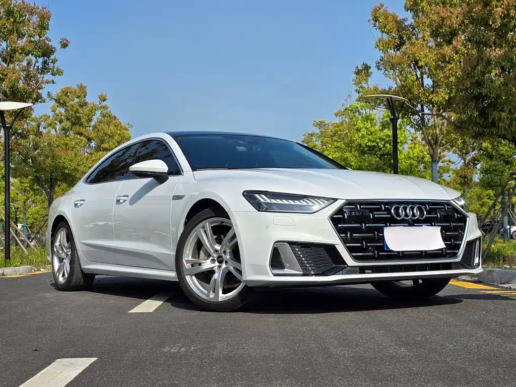 Audi A7L 2024 — фото 3