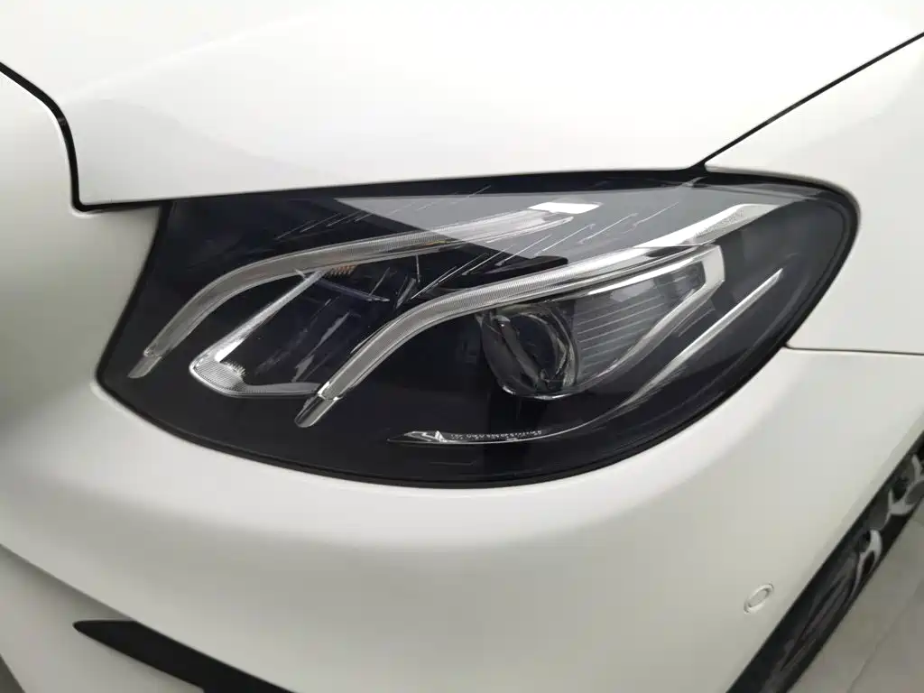 Mercedes-Benz E-Class 2017
