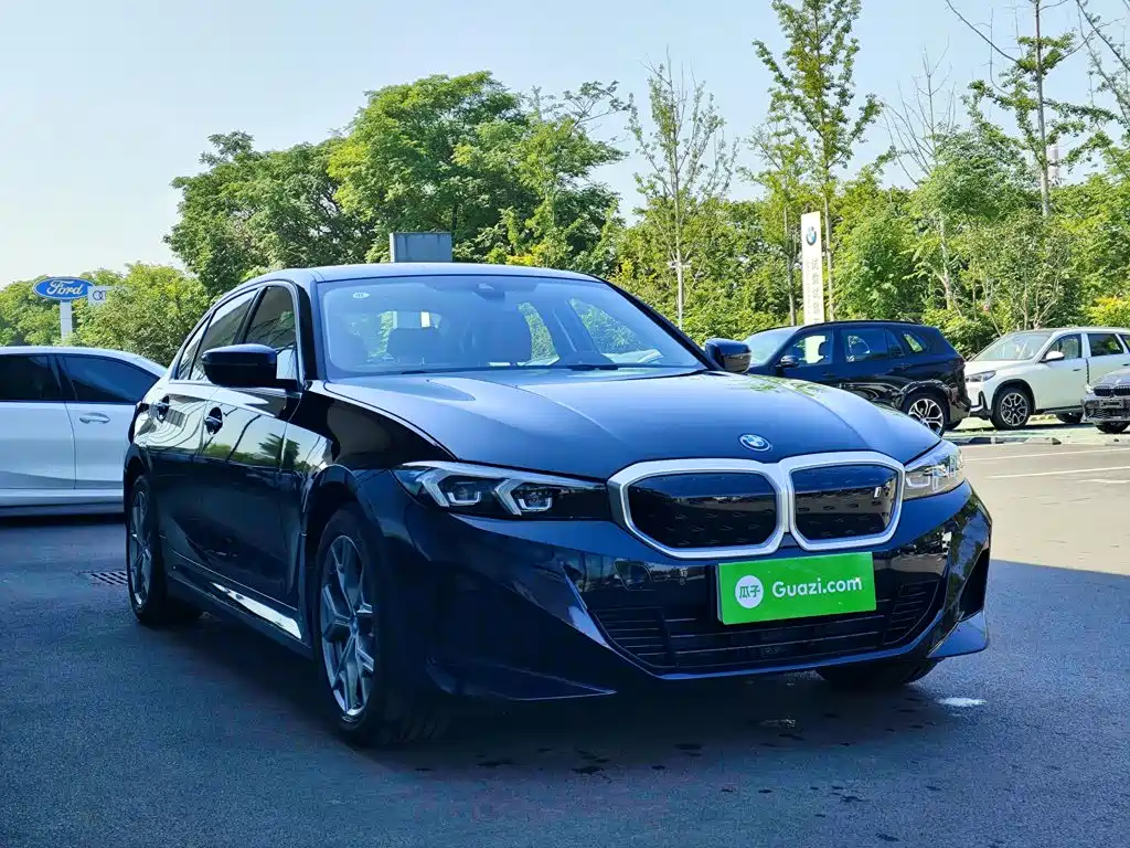 BMW i3 2025 — фото 4