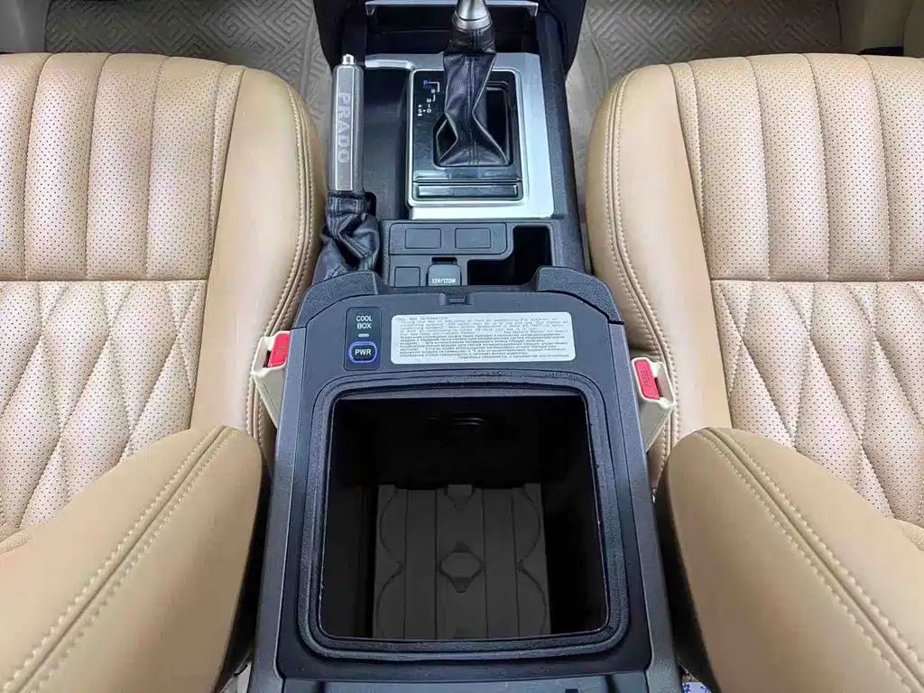Toyota Prado 2017 — фото 17
