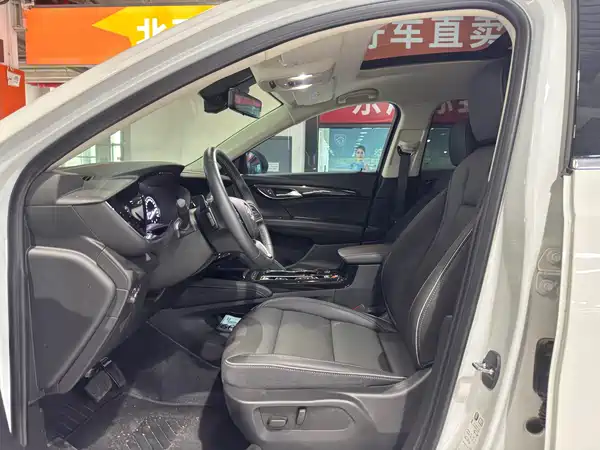 Buick Envision Plus 2024