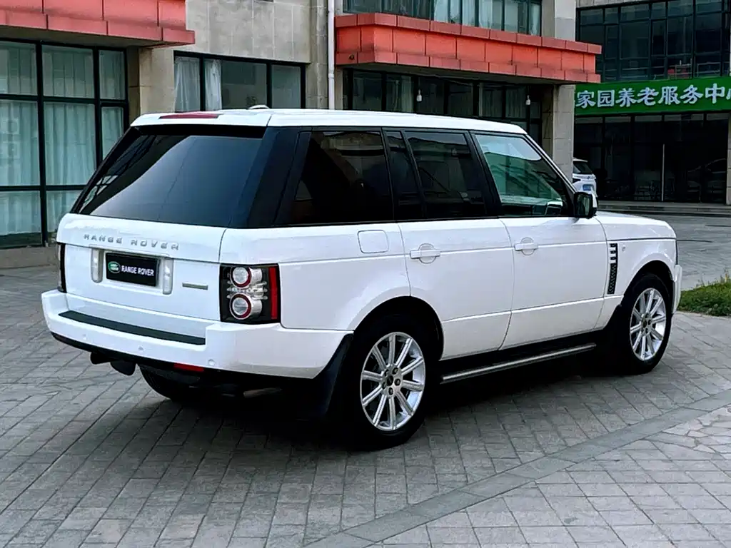 Land Rover Range Rover 2012 — фото 4
