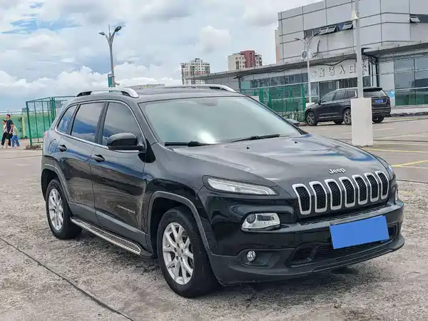 Jeep Cherokee 2017