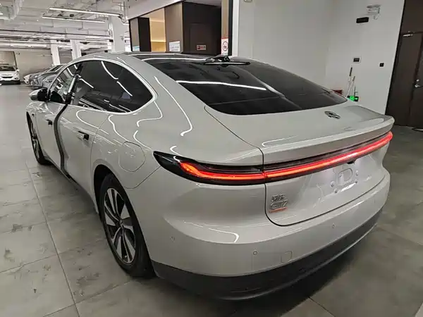 NIO ET7 2024