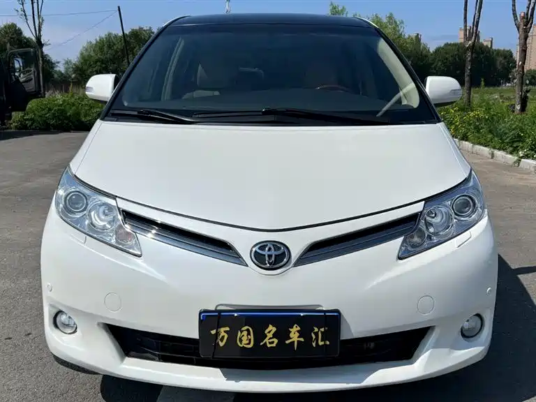 Toyota Previa 2016
