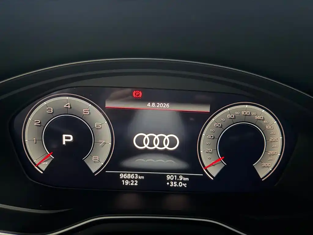 Audi A4 2021 — фото 12