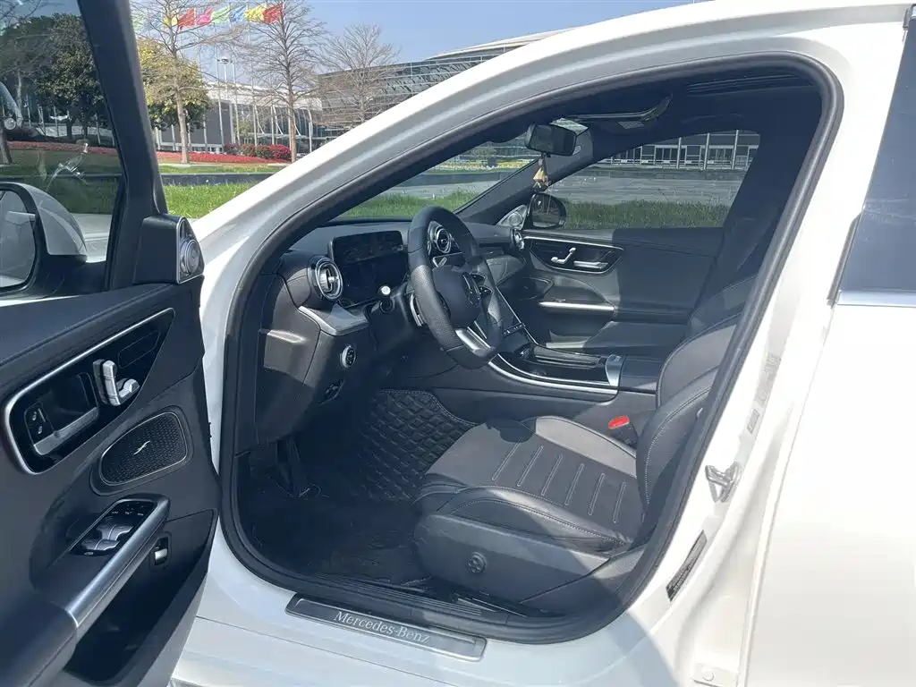Mercedes-Benz C-Class 2022 — фото 8