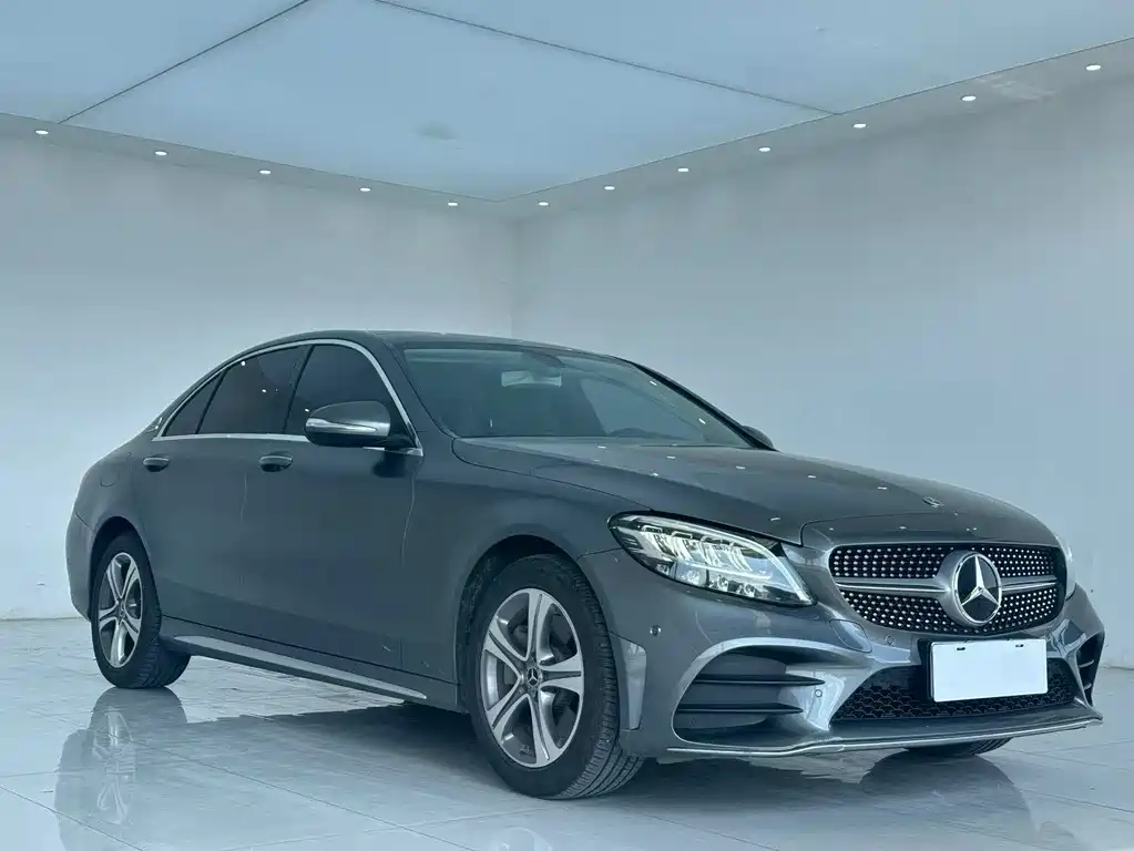 Mercedes-Benz C-Class 2020 — фото 3