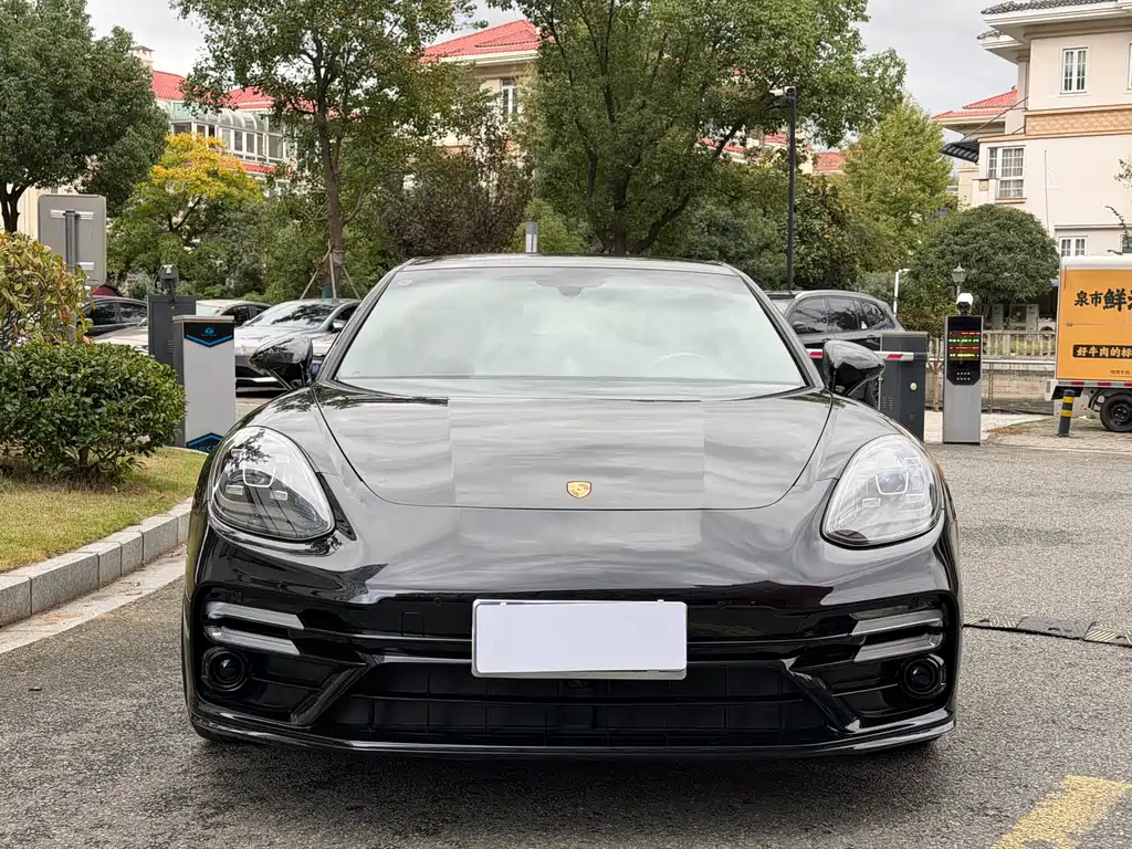 Porsche Panamera 2019 — фото 3