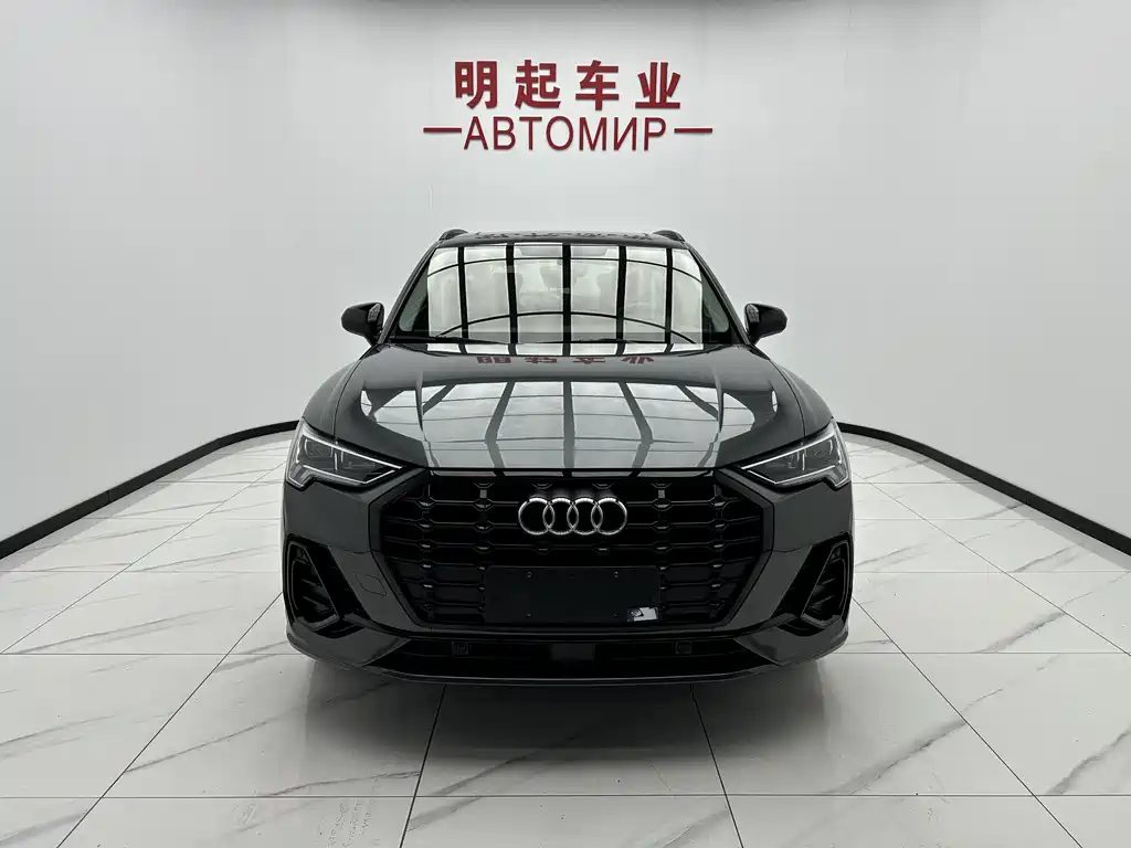Audi Q3 2023 — фото 2