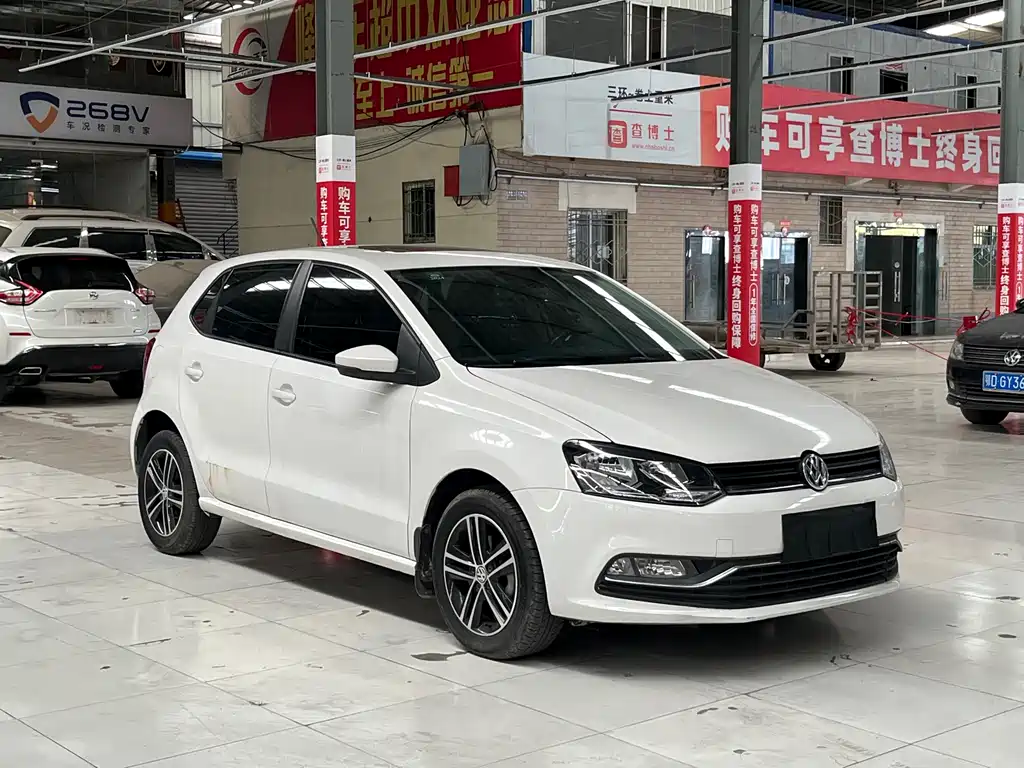 Volkswagen Polo 2016