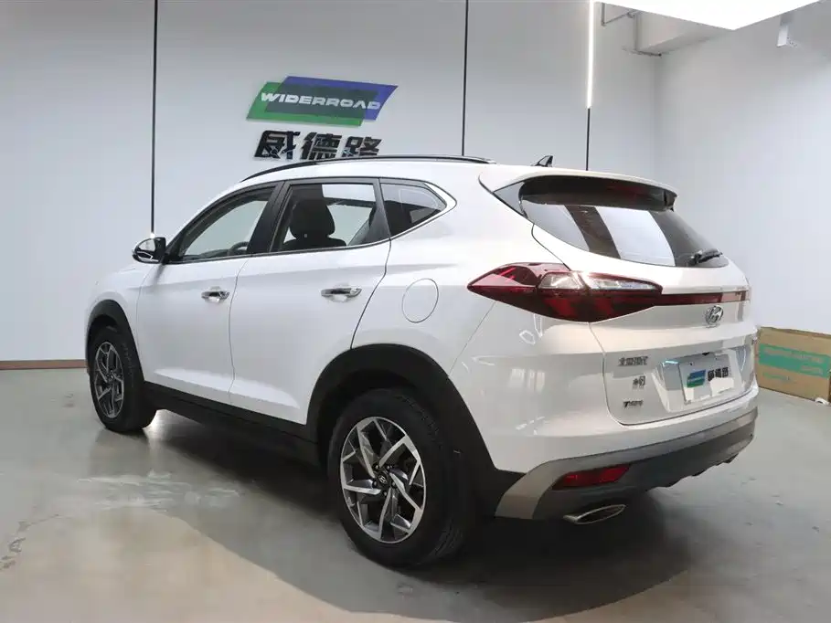 Hyundai Tucson 2020 — фото 5
