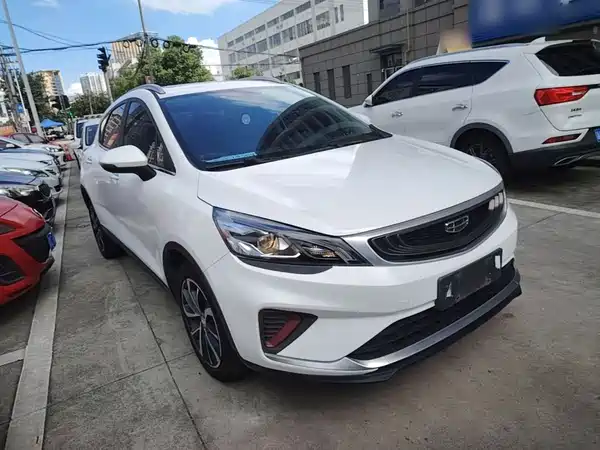 Geely Emgrand GS 2021