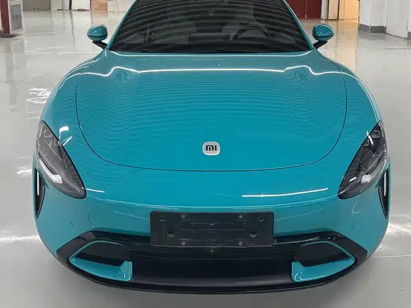 Xiaomi SU7 2024