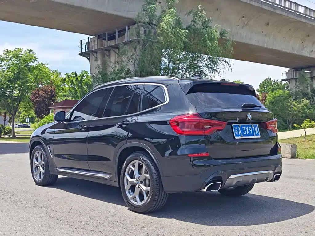 BMW X3 2020 — фото 8