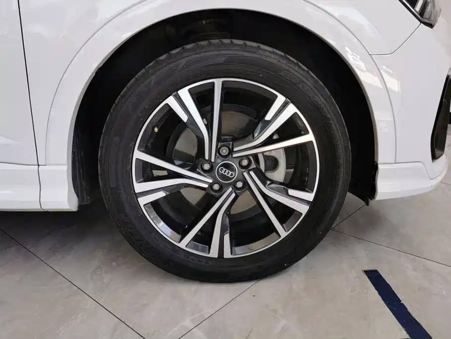 Audi Q3 2023