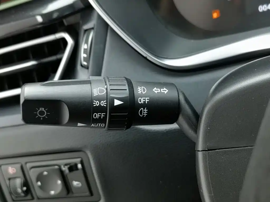Dongfeng Fengxing T5 2019 — фото 21