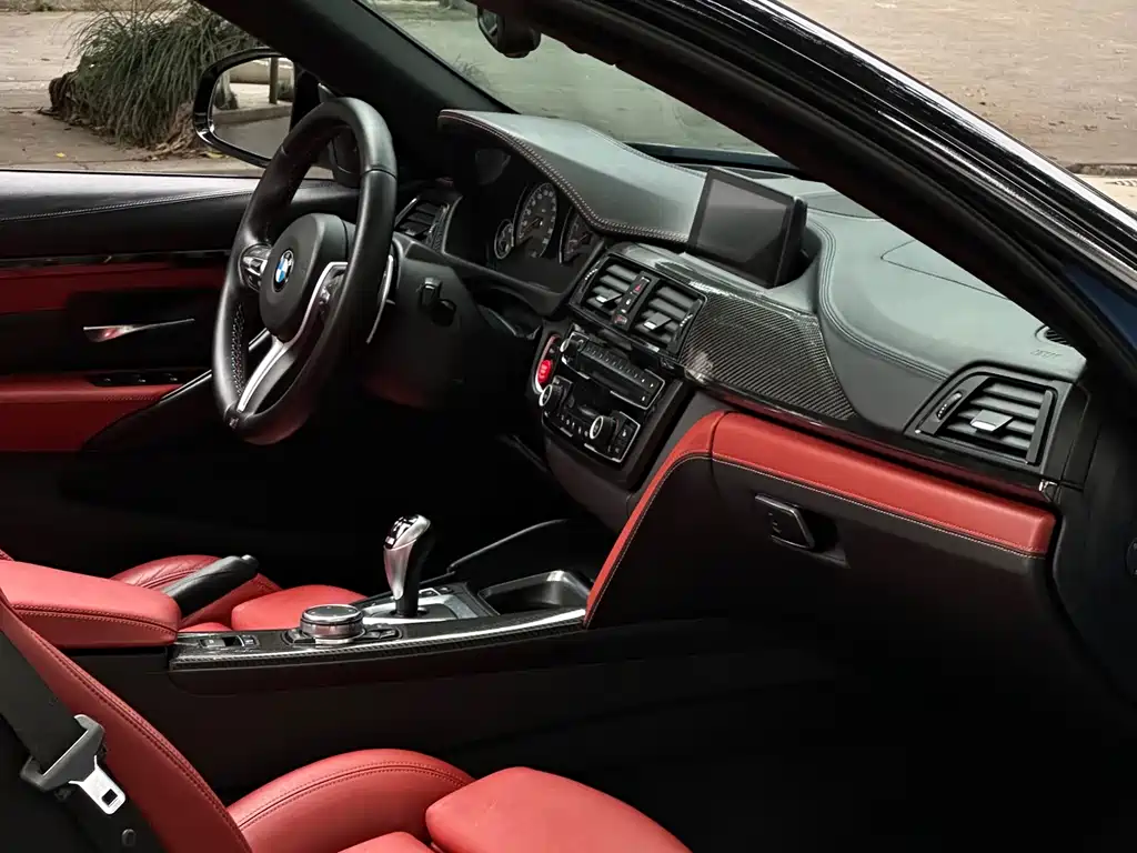 BMW M4 2015 — фото 19