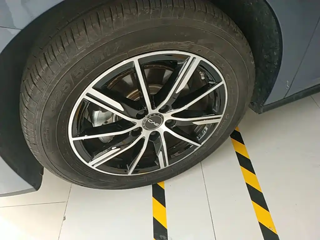 BYD Seal 06 2025 — фото 23