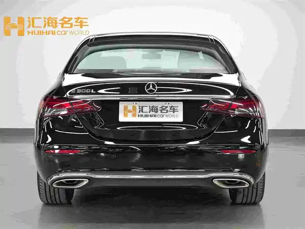 Mercedes-Benz E-Class 2023