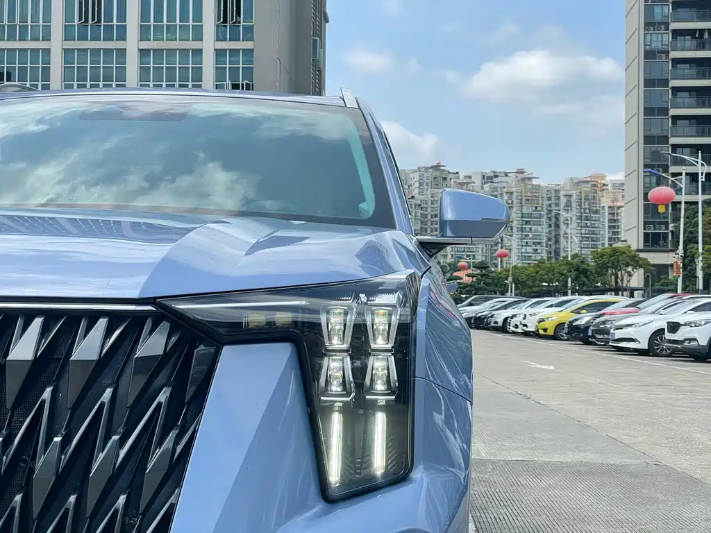 GAC Motor Trumpchi GS8 2022 — фото 4