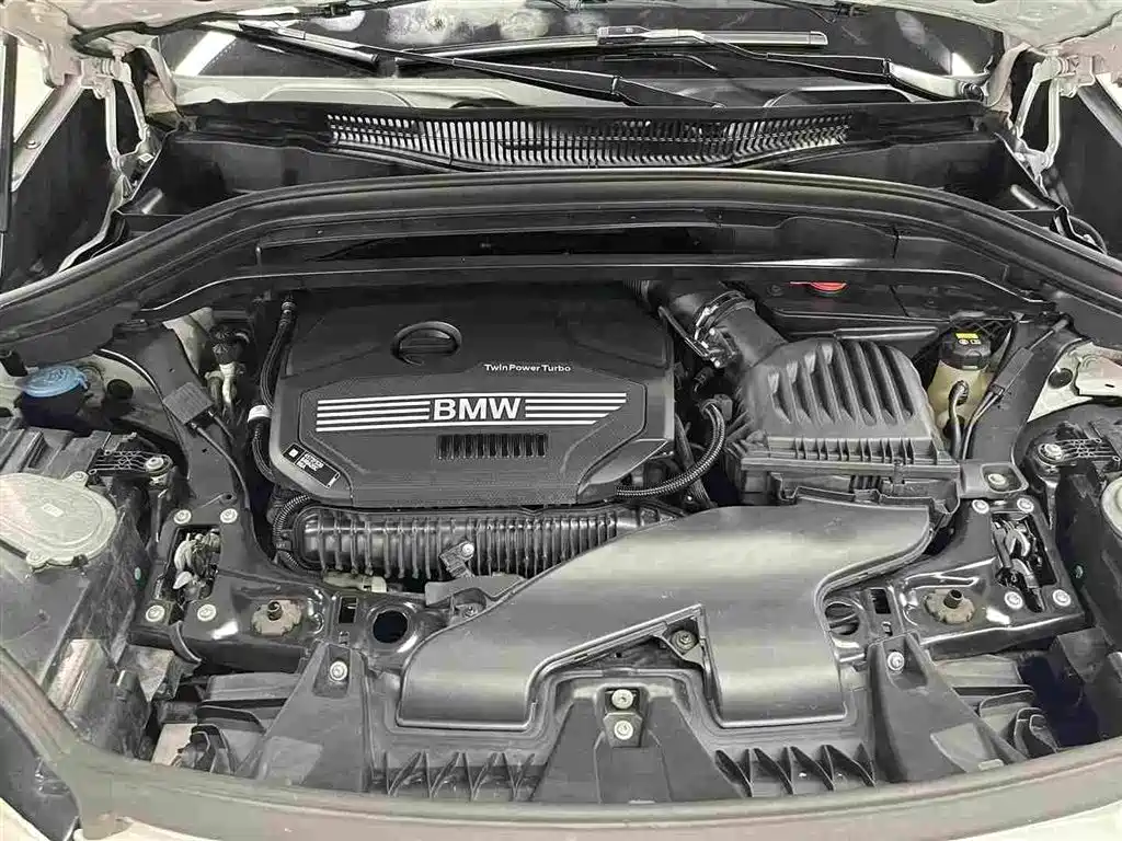 BMW X1 2022 — фото 15