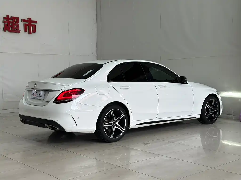 Mercedes-Benz C-Class 2020 — фото 16