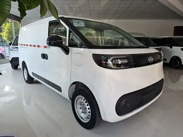Maxus Dana V1 2023