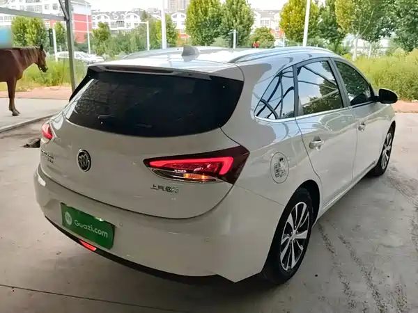 Buick Excelle 2021
