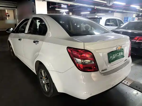 Chevrolet Aveo 2015