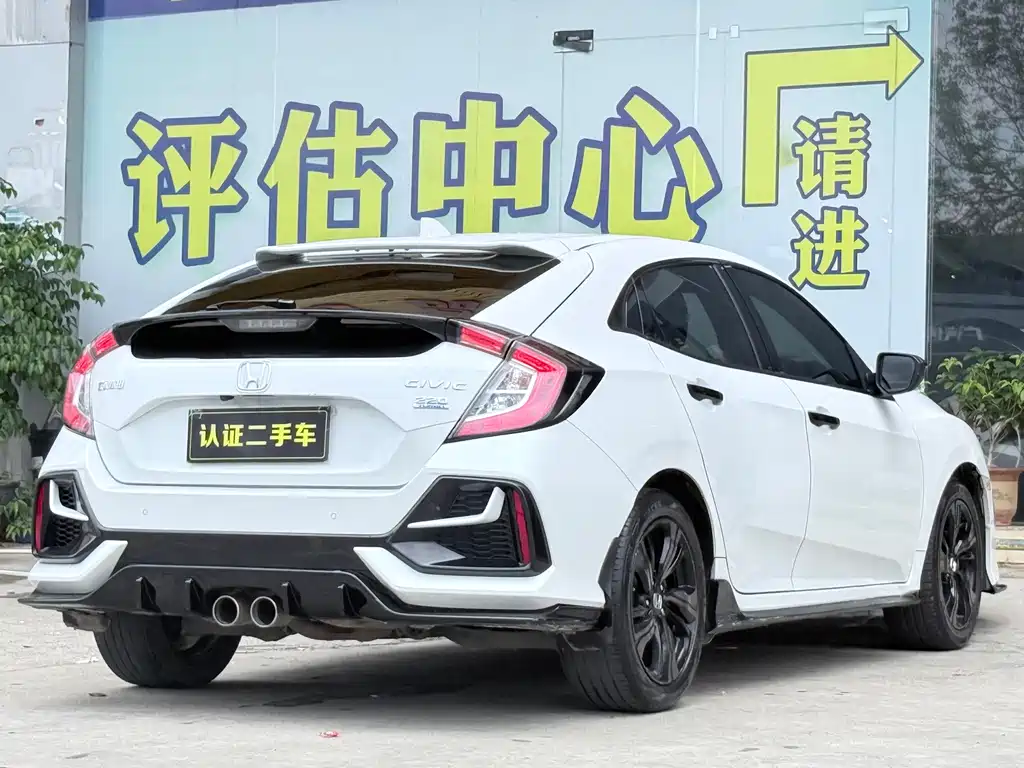 Honda Civic 2022 — фото 16