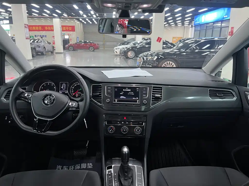 Volkswagen Golf Jialu 2017 — фото 4