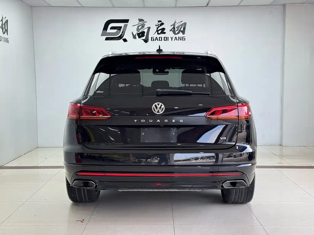 Volkswagen Touareg 2019 — фото 25