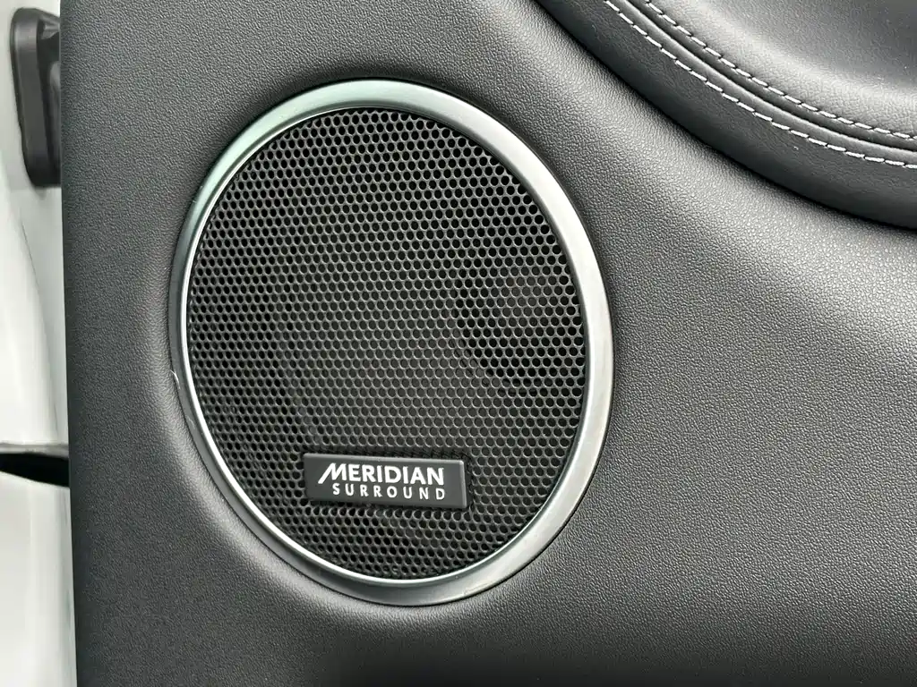 Land Rover Discovery Sport 2024 — фото 25