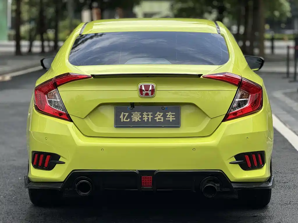 Honda Civic 2020 — фото 6