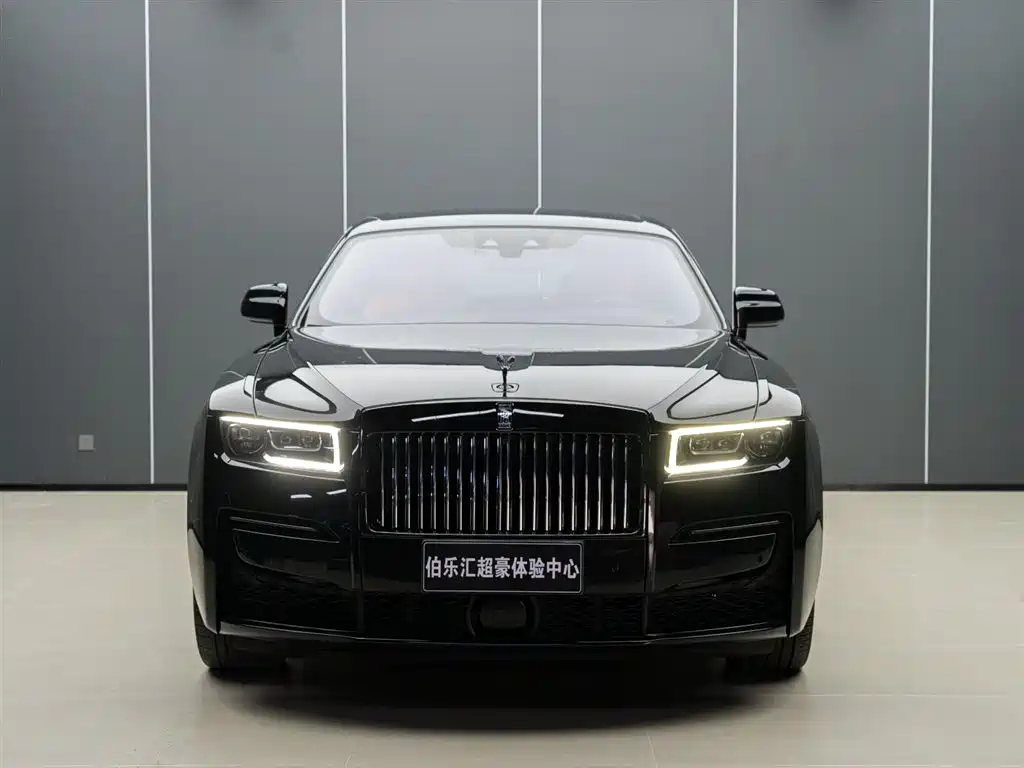 Rolls-Royce Ghost 2023 — фото 4