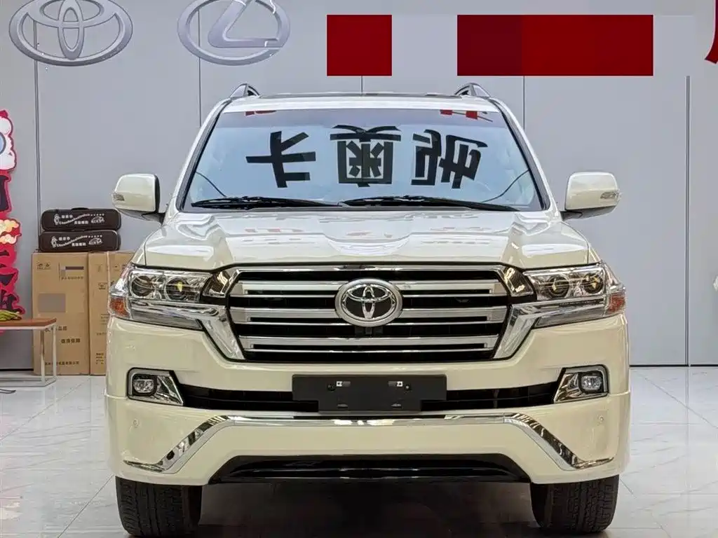 Toyota Land Cruiser 2014 — фото 2