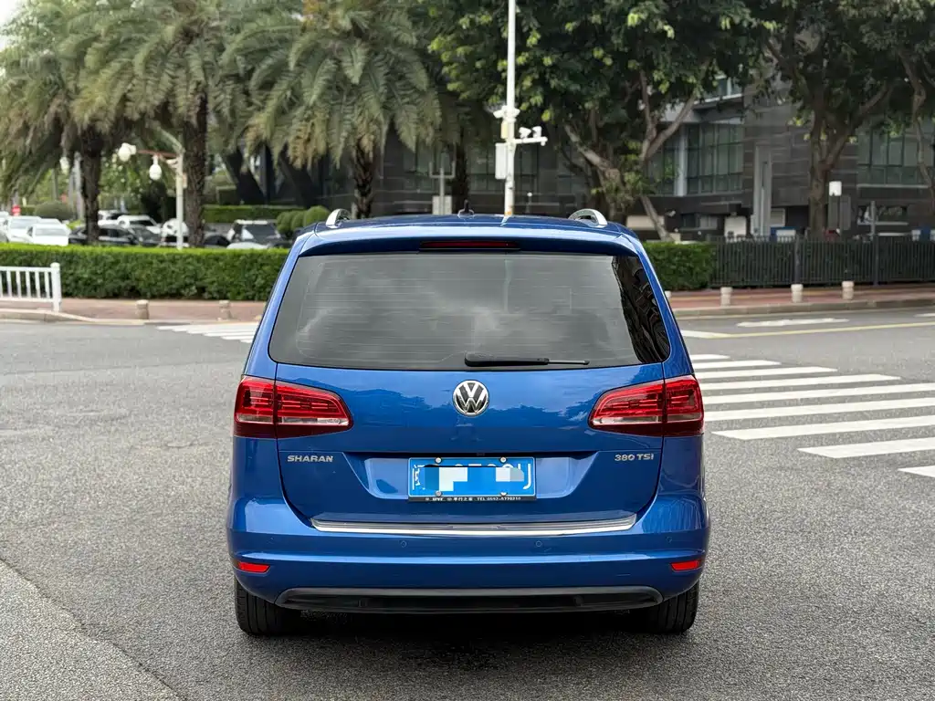Volkswagen Sharan 2019 — фото 8