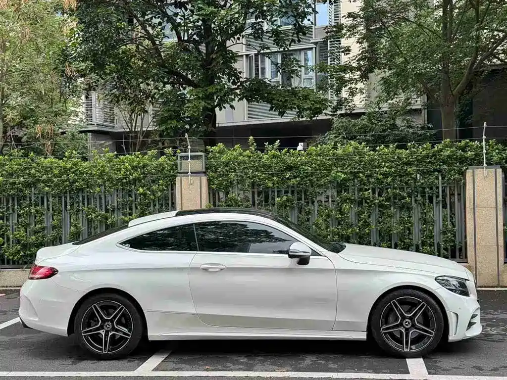 Mercedes-Benz C-Class 2020 — фото 4