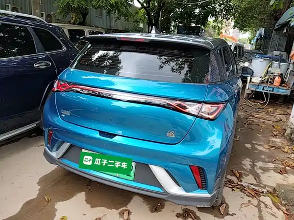 BYD Dolphin 2022